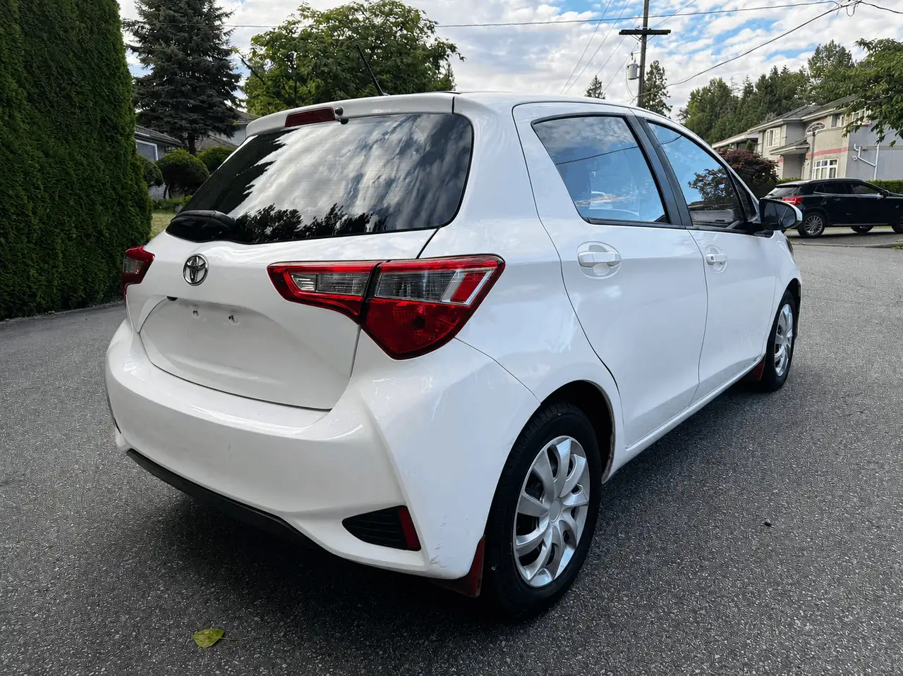 Toyota Yaris photo Toyota Yaris