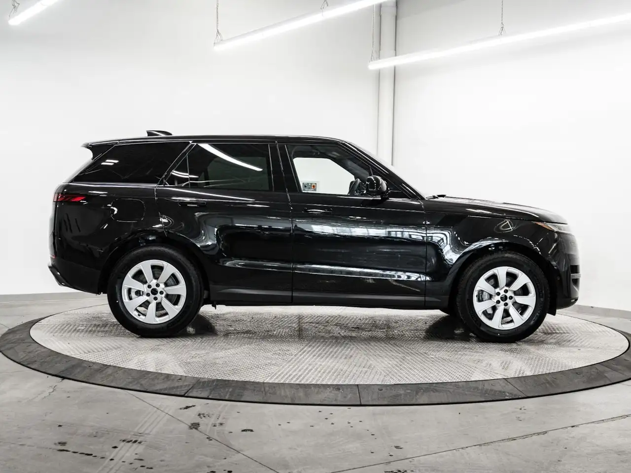 Land Rover Range Rover Sport снимка Land Rover Range Rover Sport