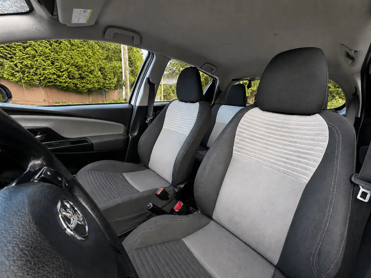 Toyota Yaris photo Toyota Yaris