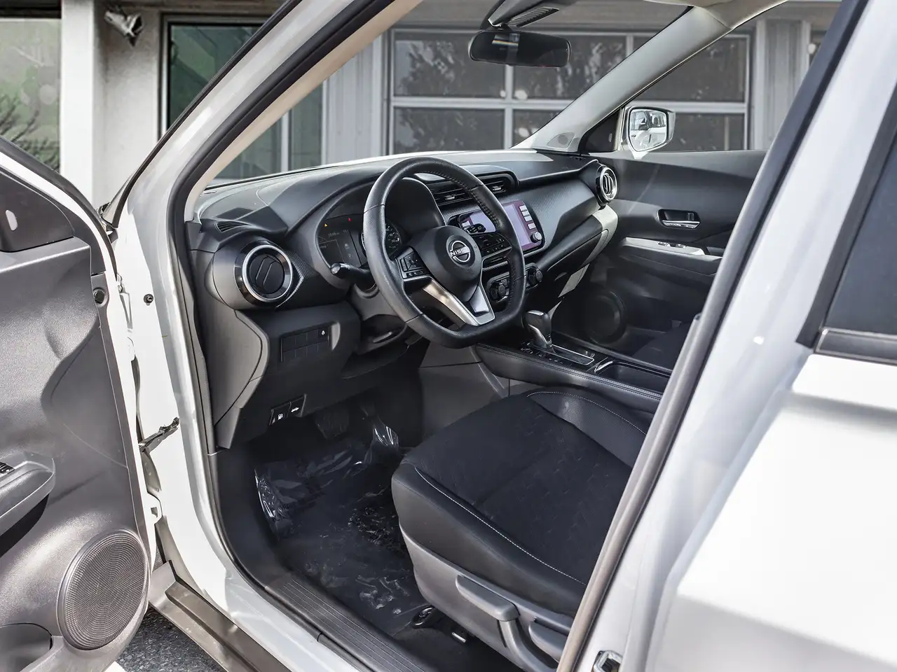 Nissan Kicks снимка Nissan Kicks