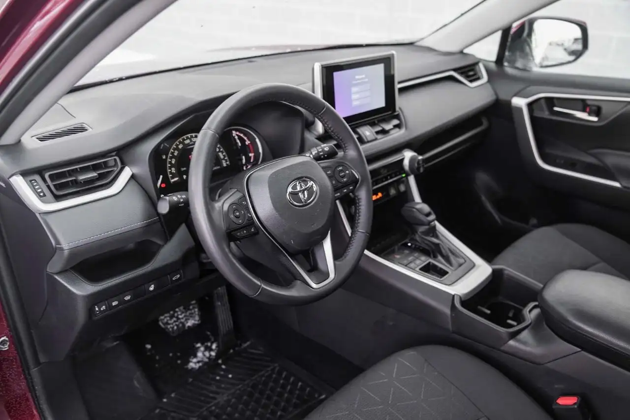 Toyota RAV 4 снимка Toyota RAV 4