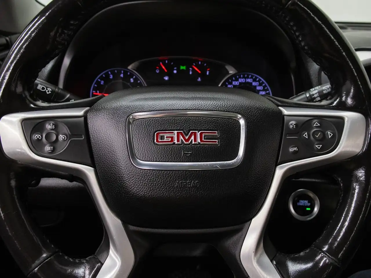 GMC Terrain photo GMC Terrain