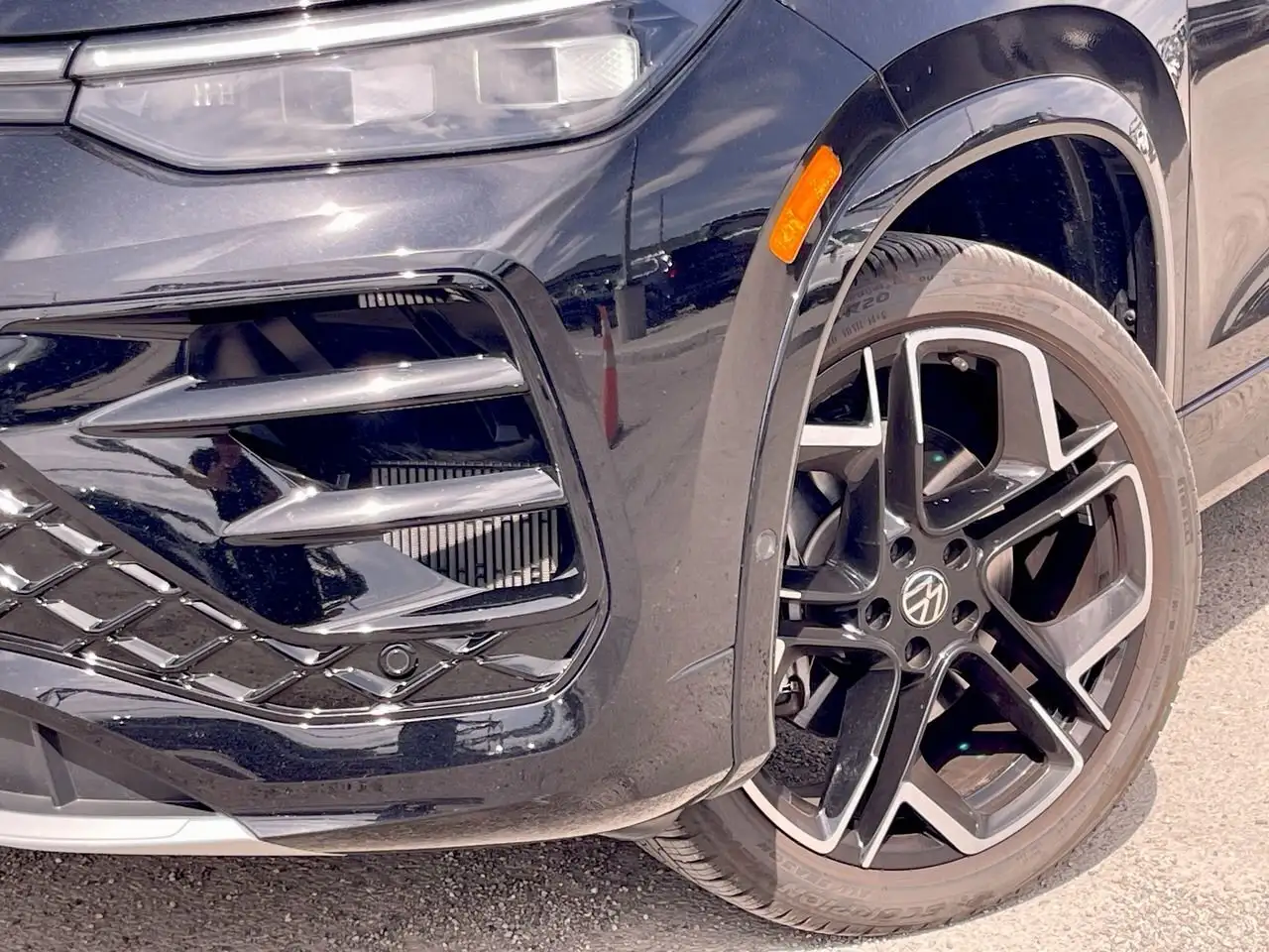 Volkswagen Tiguan снимка Volkswagen Tiguan