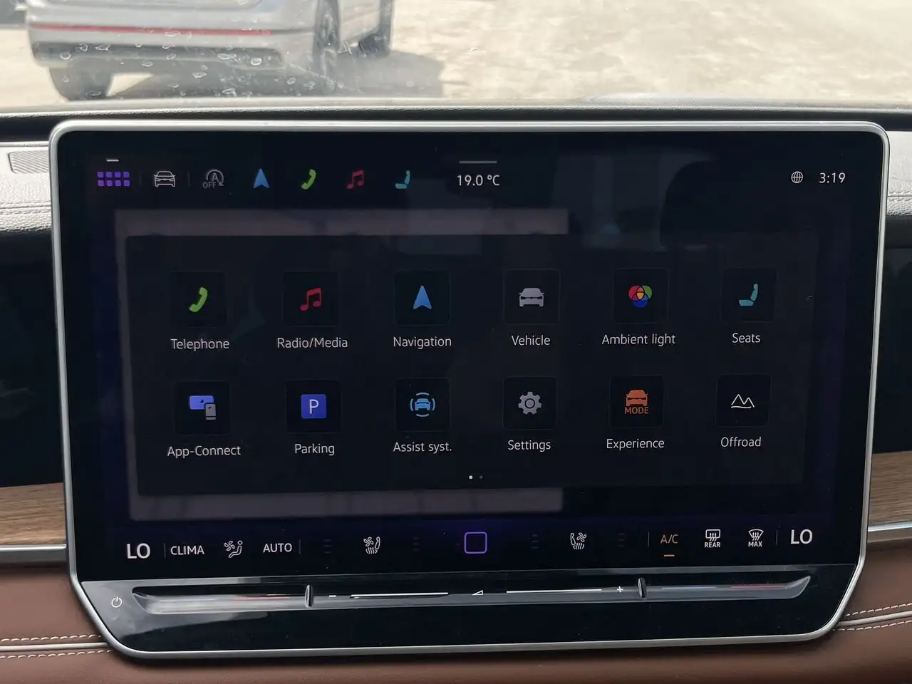Volkswagen Tiguan снимка Volkswagen Tiguan