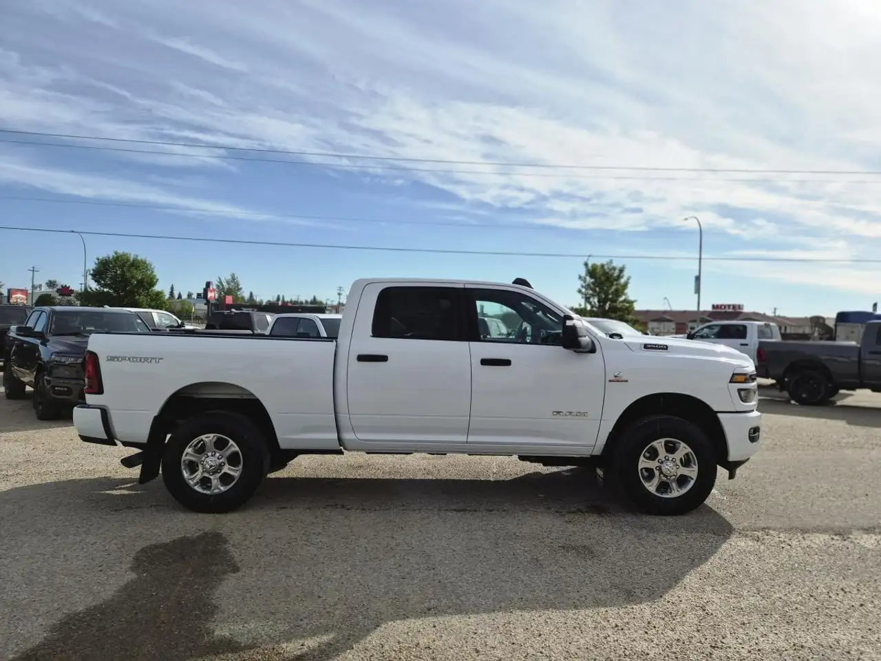 RAM 3500 снимка RAM 3500