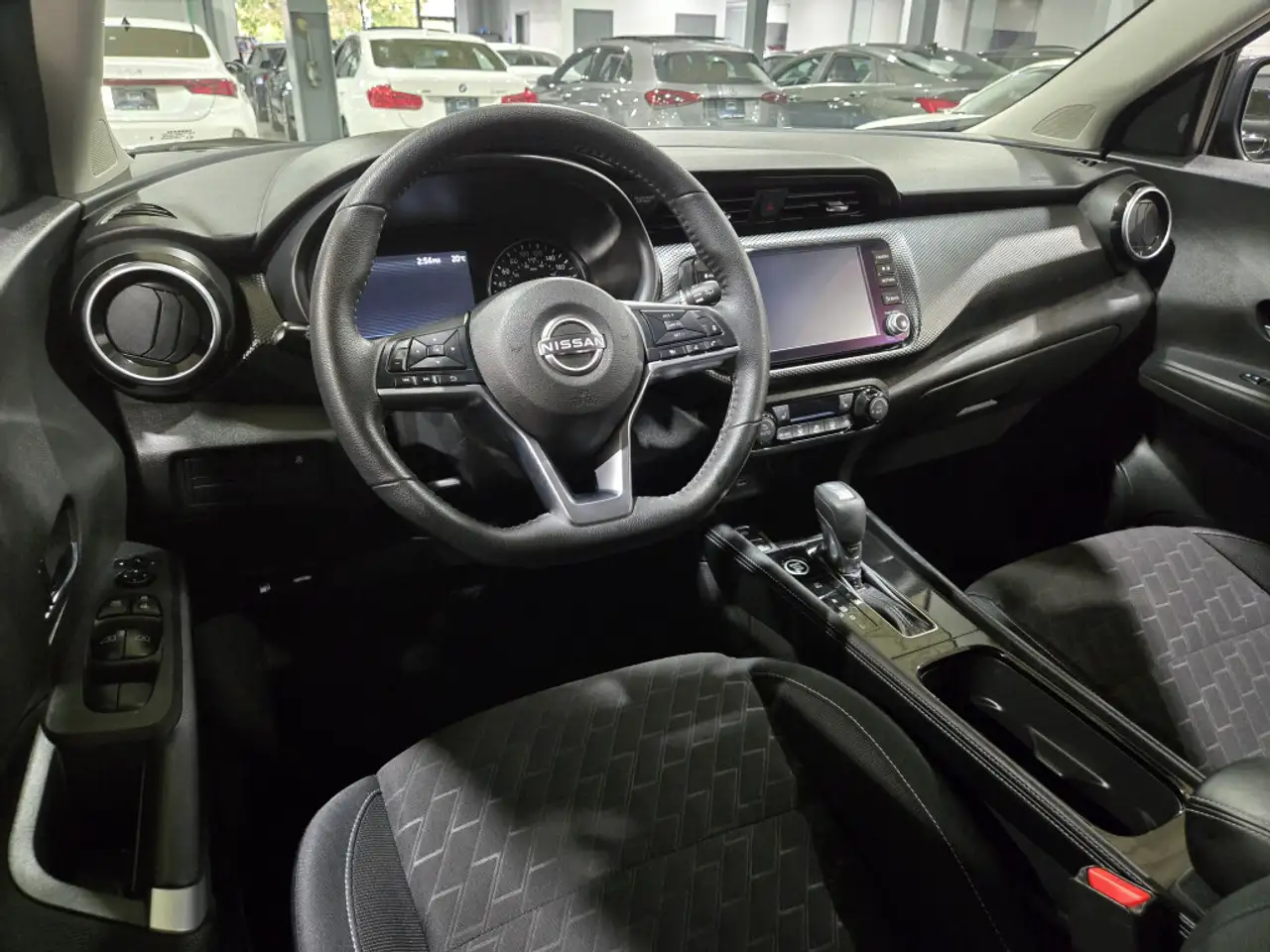 Nissan Kicks photo Nissan Kicks