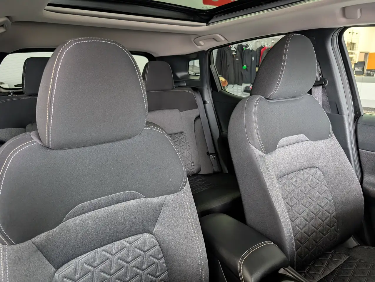 Nissan Kicks снимка Nissan Kicks
