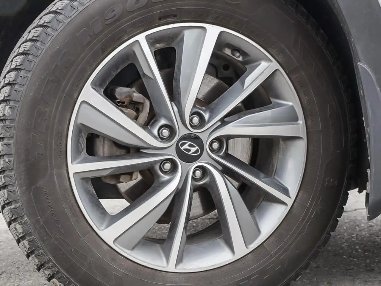 Hyundai SANTA FE снимка Hyundai SANTA FE