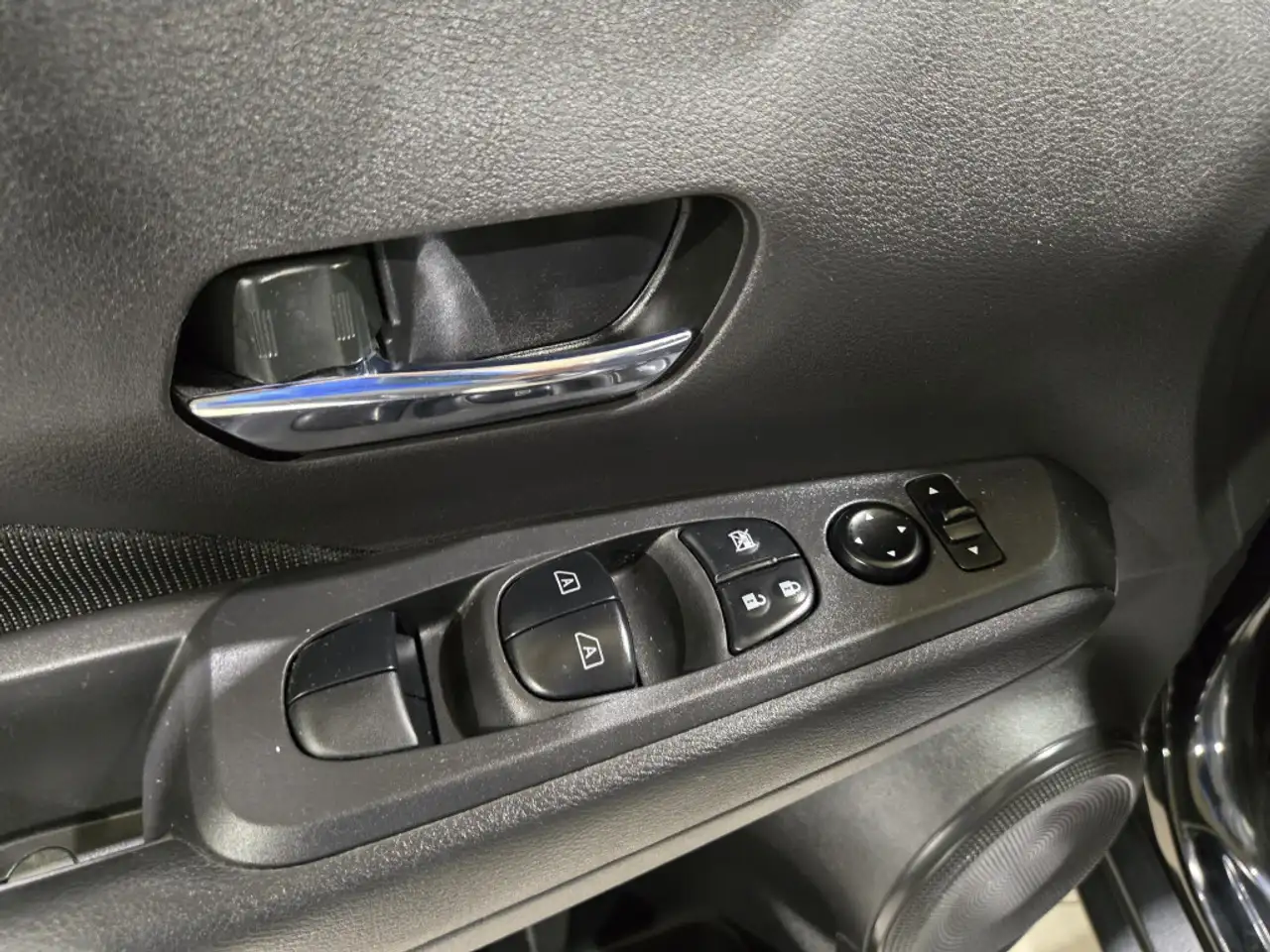 Nissan Kicks photo Nissan Kicks