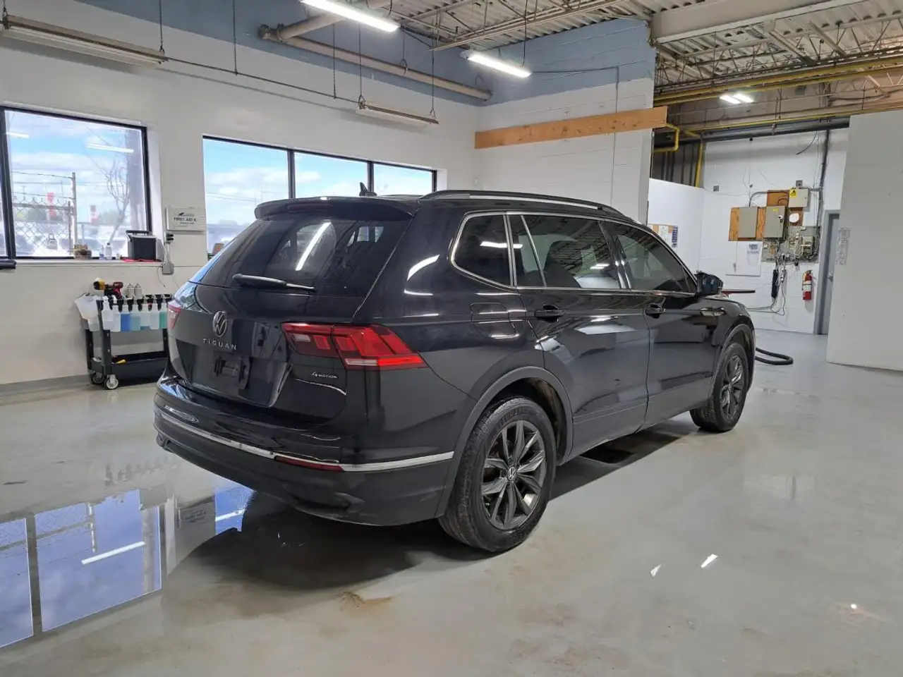 Volkswagen Tiguan снимка Volkswagen Tiguan
