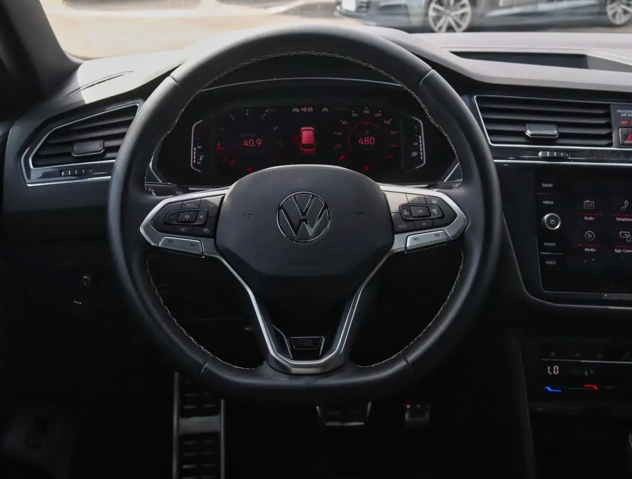 Volkswagen Tiguan снимка Volkswagen Tiguan