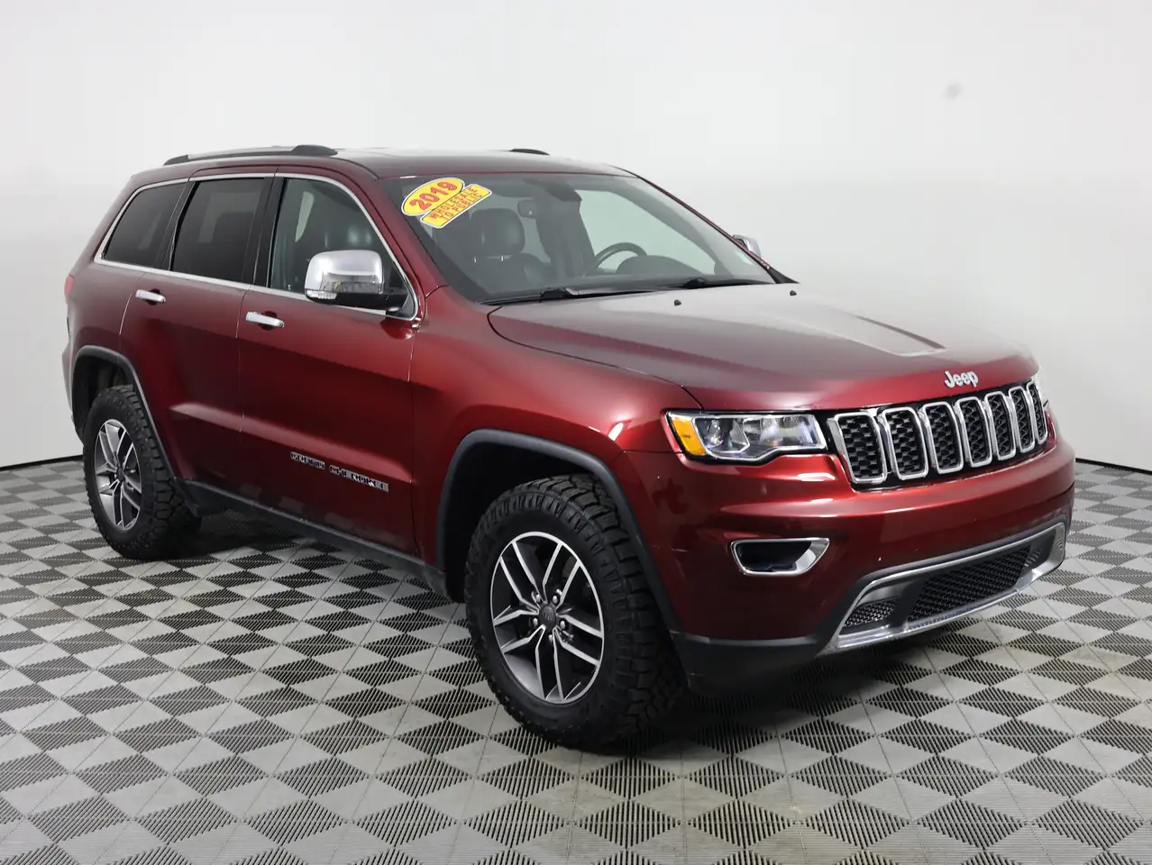 Jeep Grand Cherokee photo Jeep Grand Cherokee