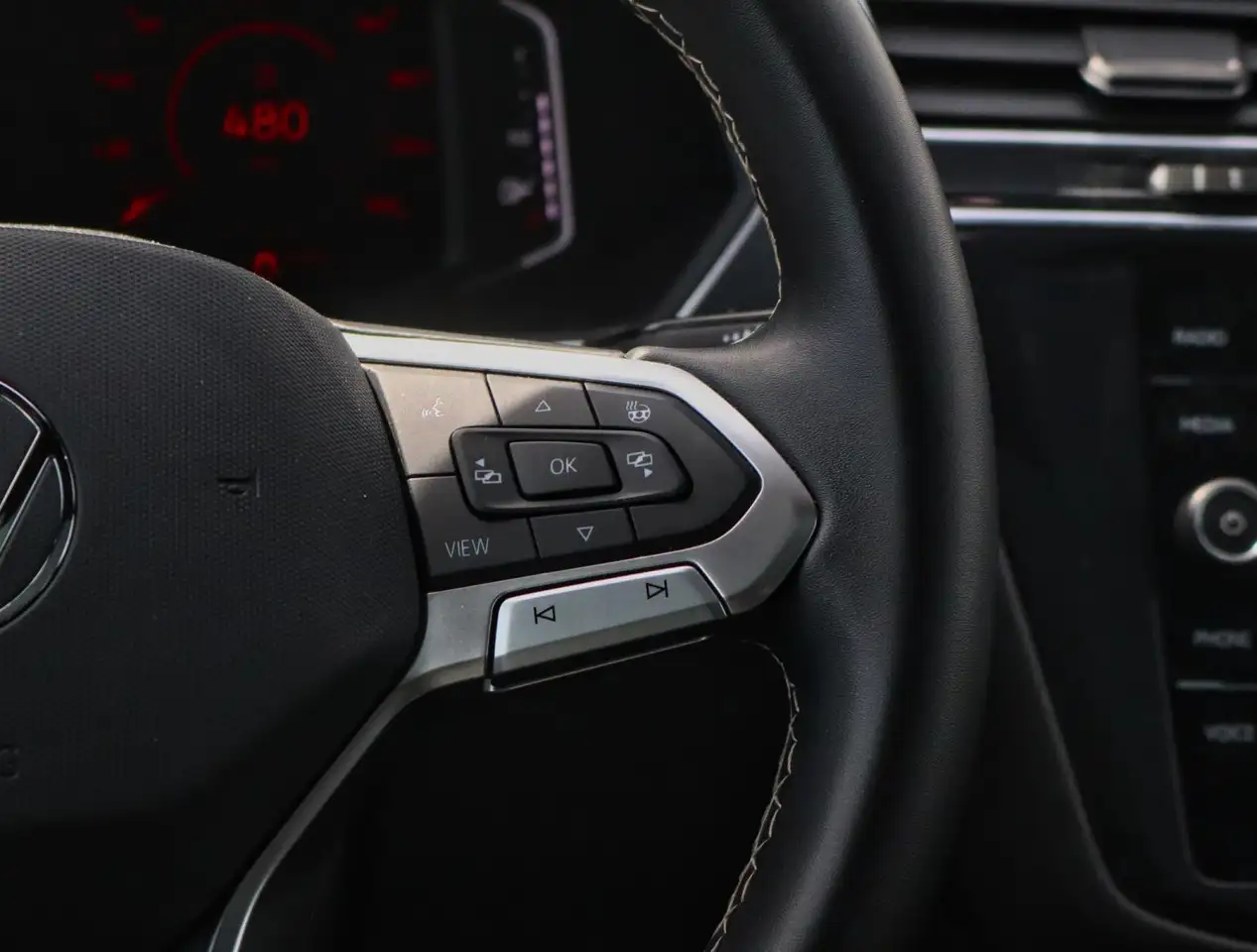 Volkswagen Tiguan снимка Volkswagen Tiguan