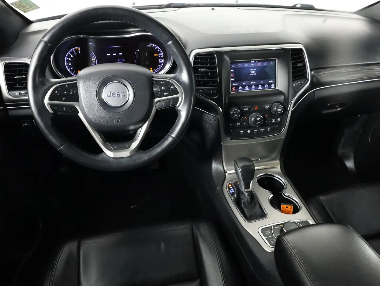 Jeep Grand Cherokee photo Jeep Grand Cherokee