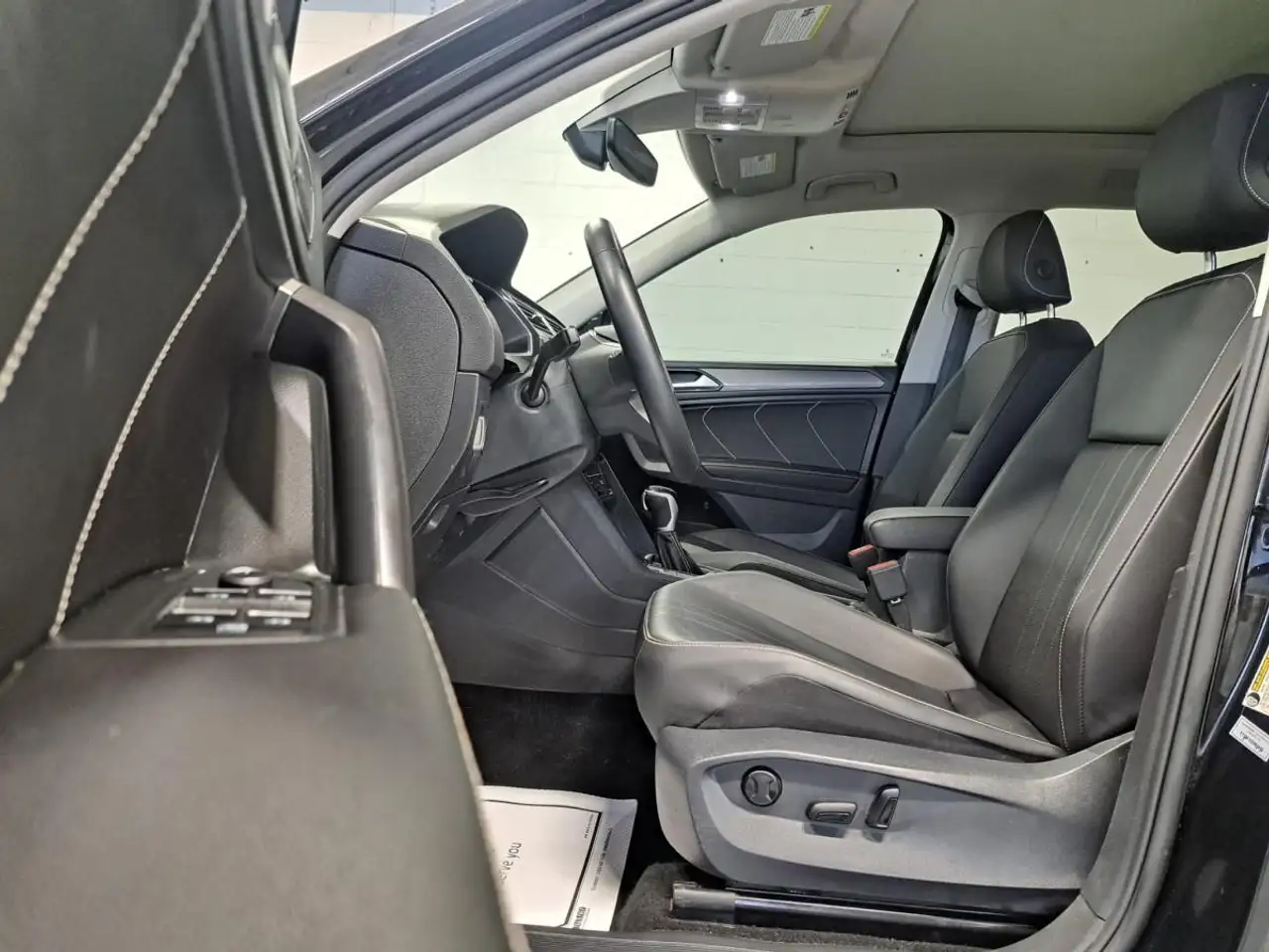 Volkswagen Tiguan снимка Volkswagen Tiguan