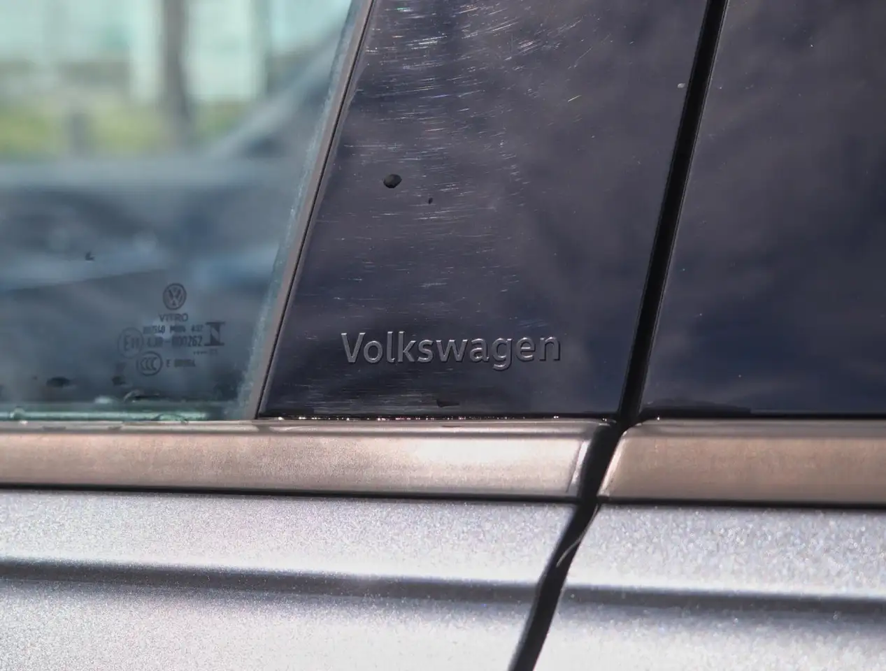 Volkswagen Tiguan снимка Volkswagen Tiguan