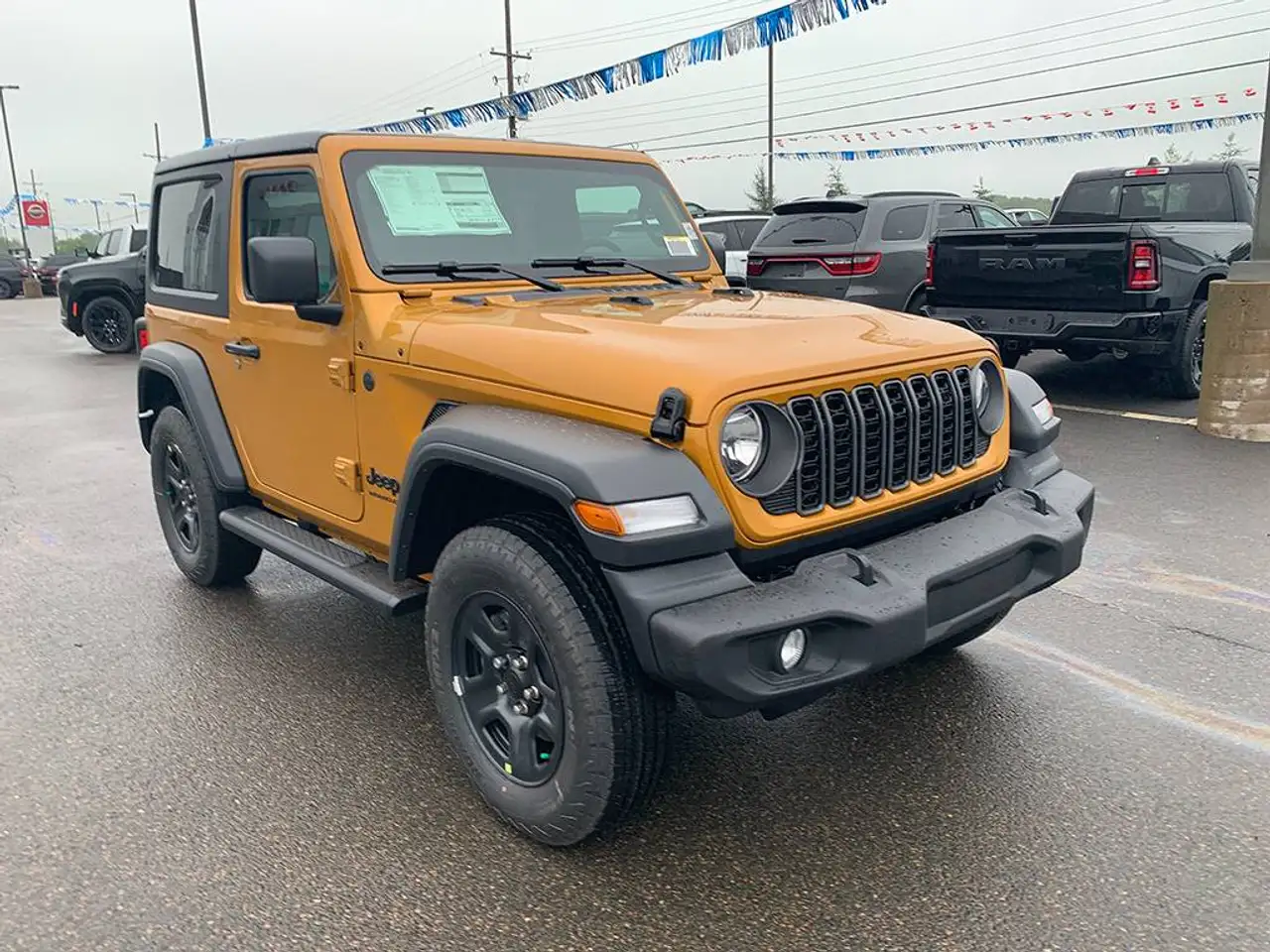 Jeep Wrangler снимка Jeep Wrangler