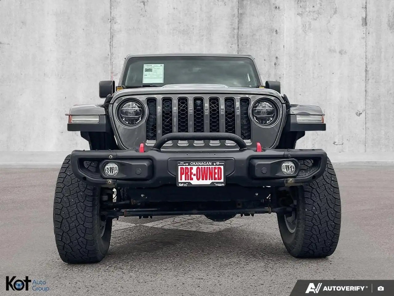 Jeep Gladiator photo Jeep Gladiator