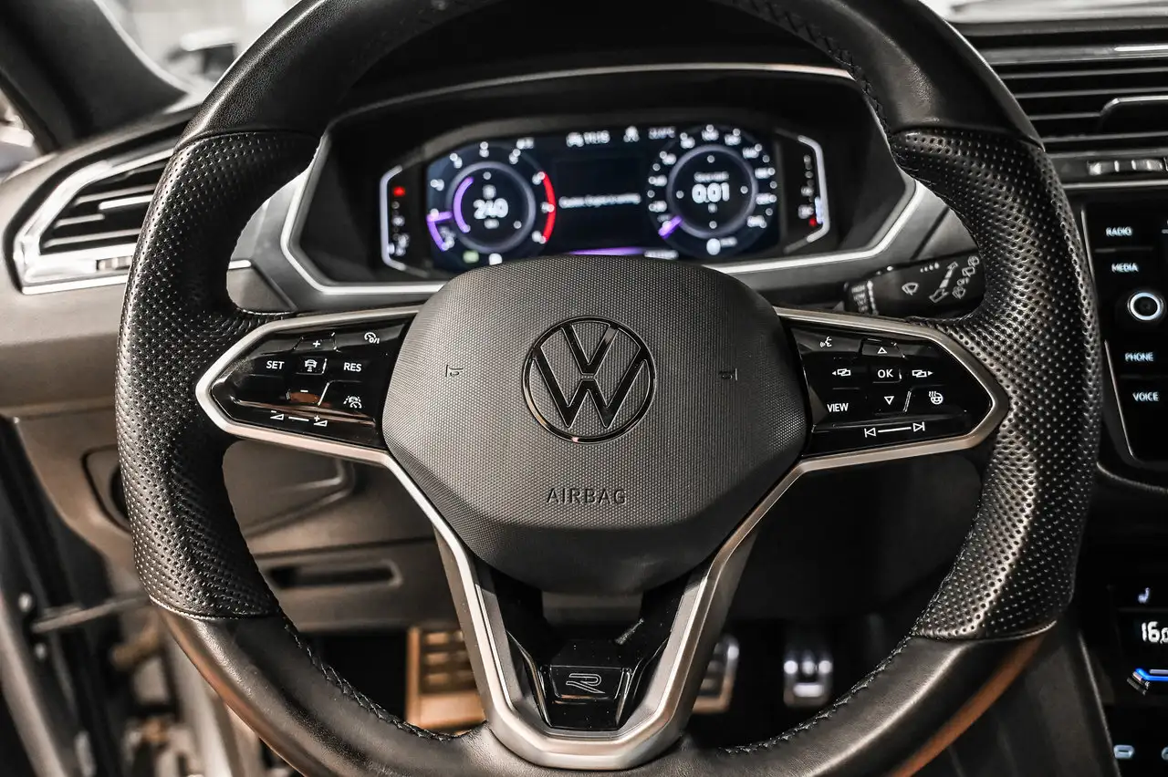 Volkswagen Tiguan снимка Volkswagen Tiguan