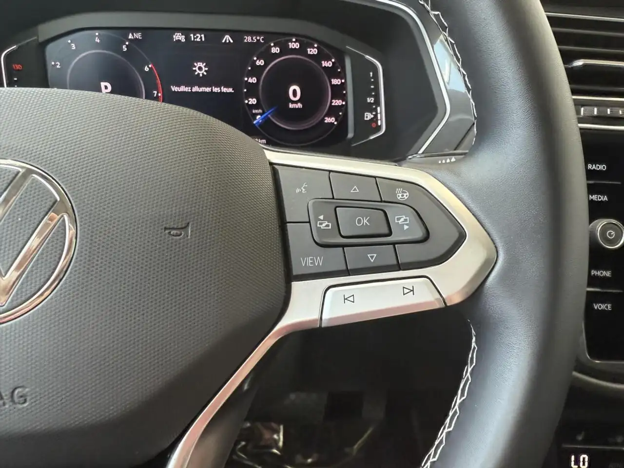 Volkswagen Tiguan снимка Volkswagen Tiguan