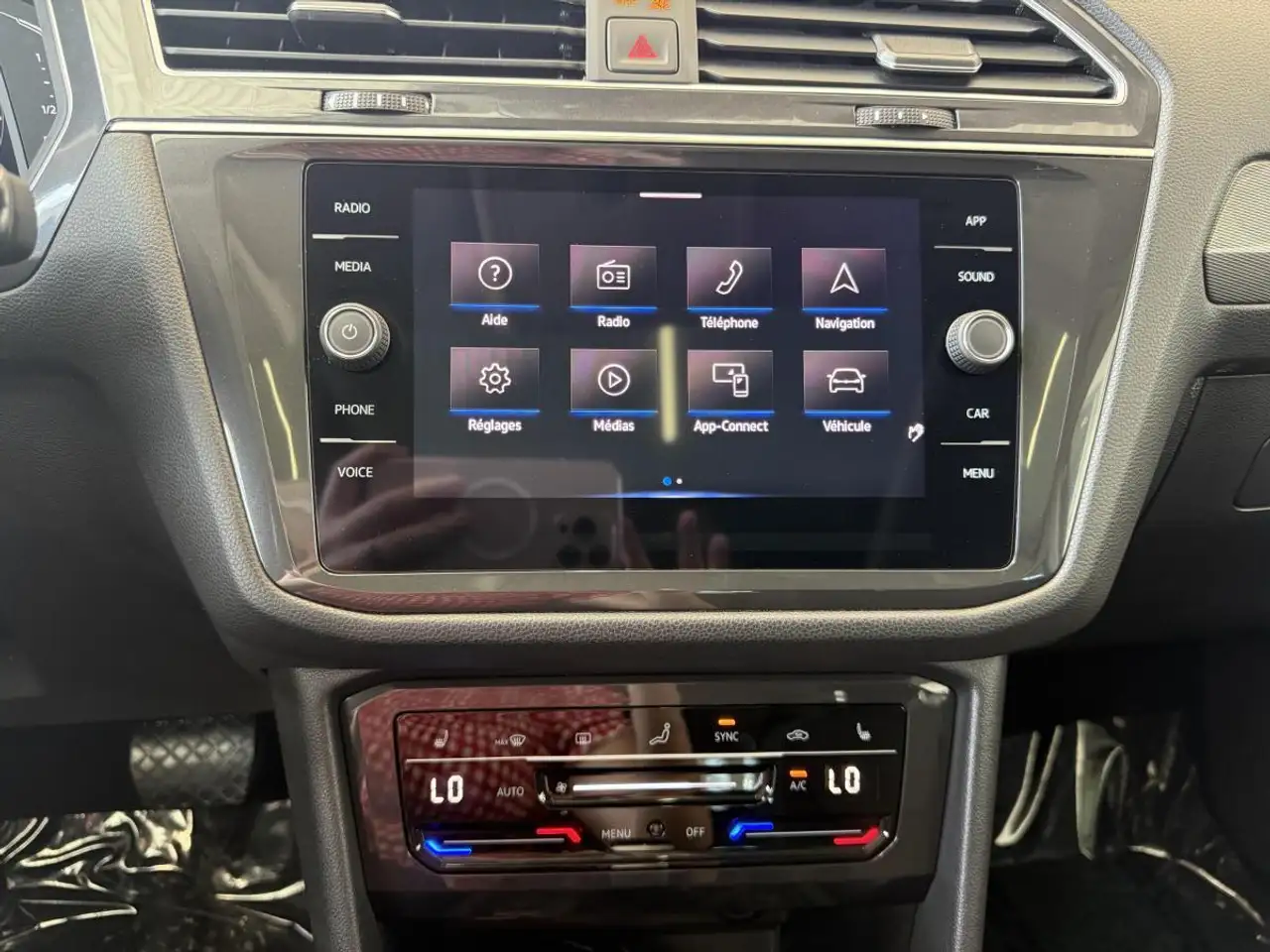 Volkswagen Tiguan снимка Volkswagen Tiguan