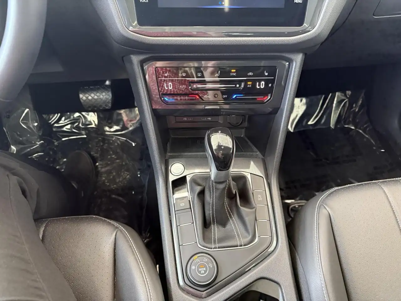 Volkswagen Tiguan снимка Volkswagen Tiguan