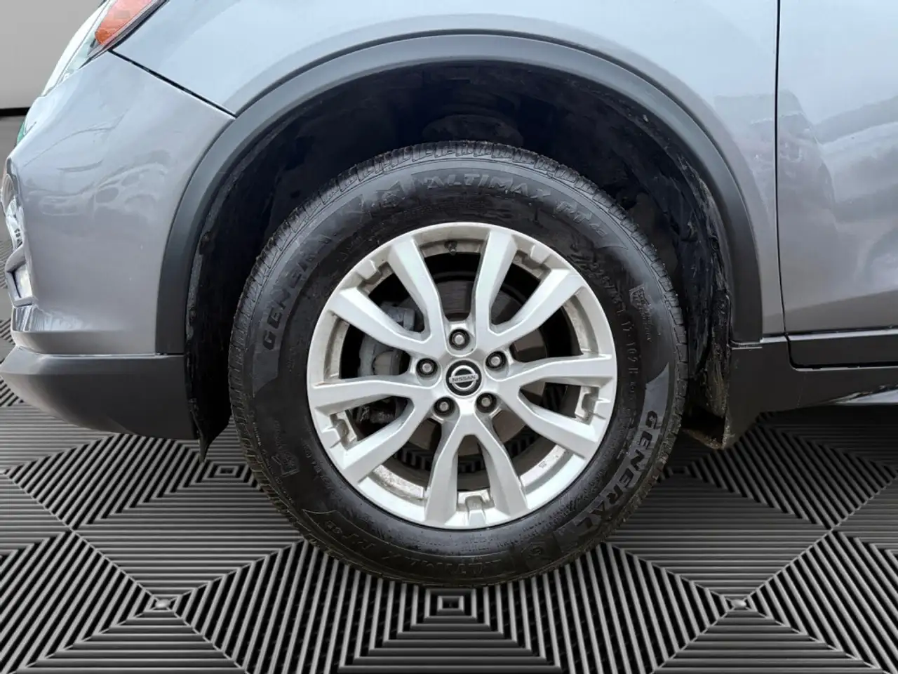 Nissan Rogue photo Nissan Rogue