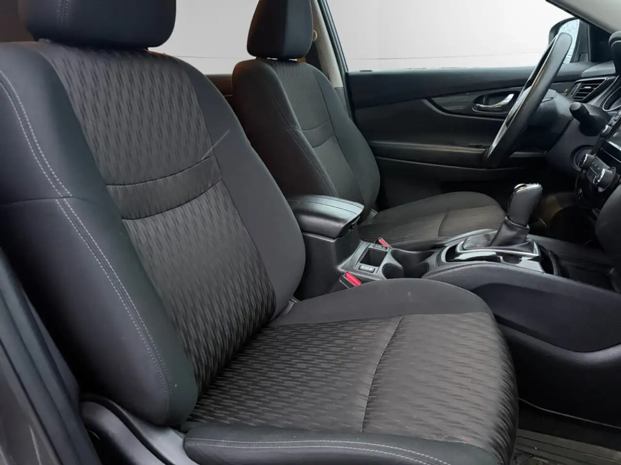 Nissan Rogue photo Nissan Rogue