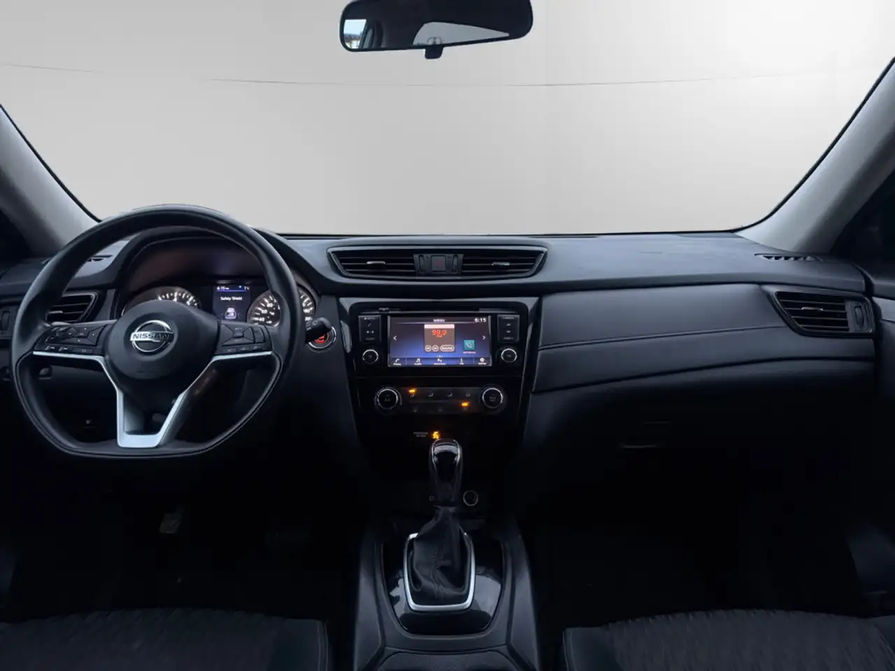 Nissan Rogue photo Nissan Rogue