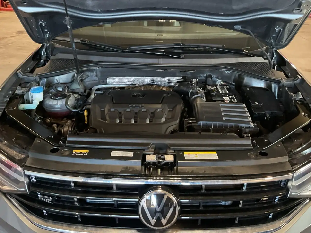 Volkswagen Tiguan снимка Volkswagen Tiguan