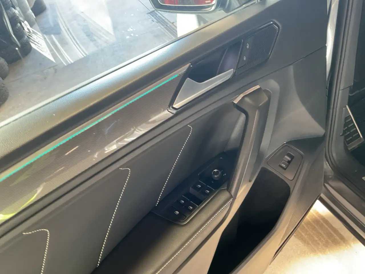 Volkswagen Tiguan снимка Volkswagen Tiguan