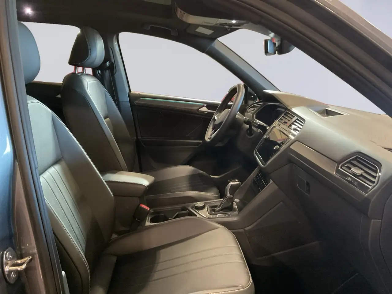 Volkswagen Tiguan снимка Volkswagen Tiguan