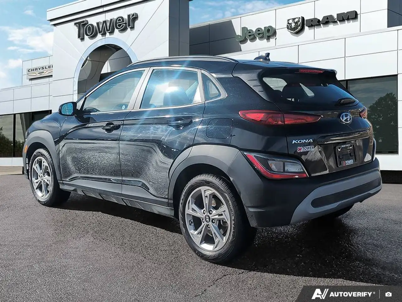 Hyundai KONA снимка Hyundai KONA