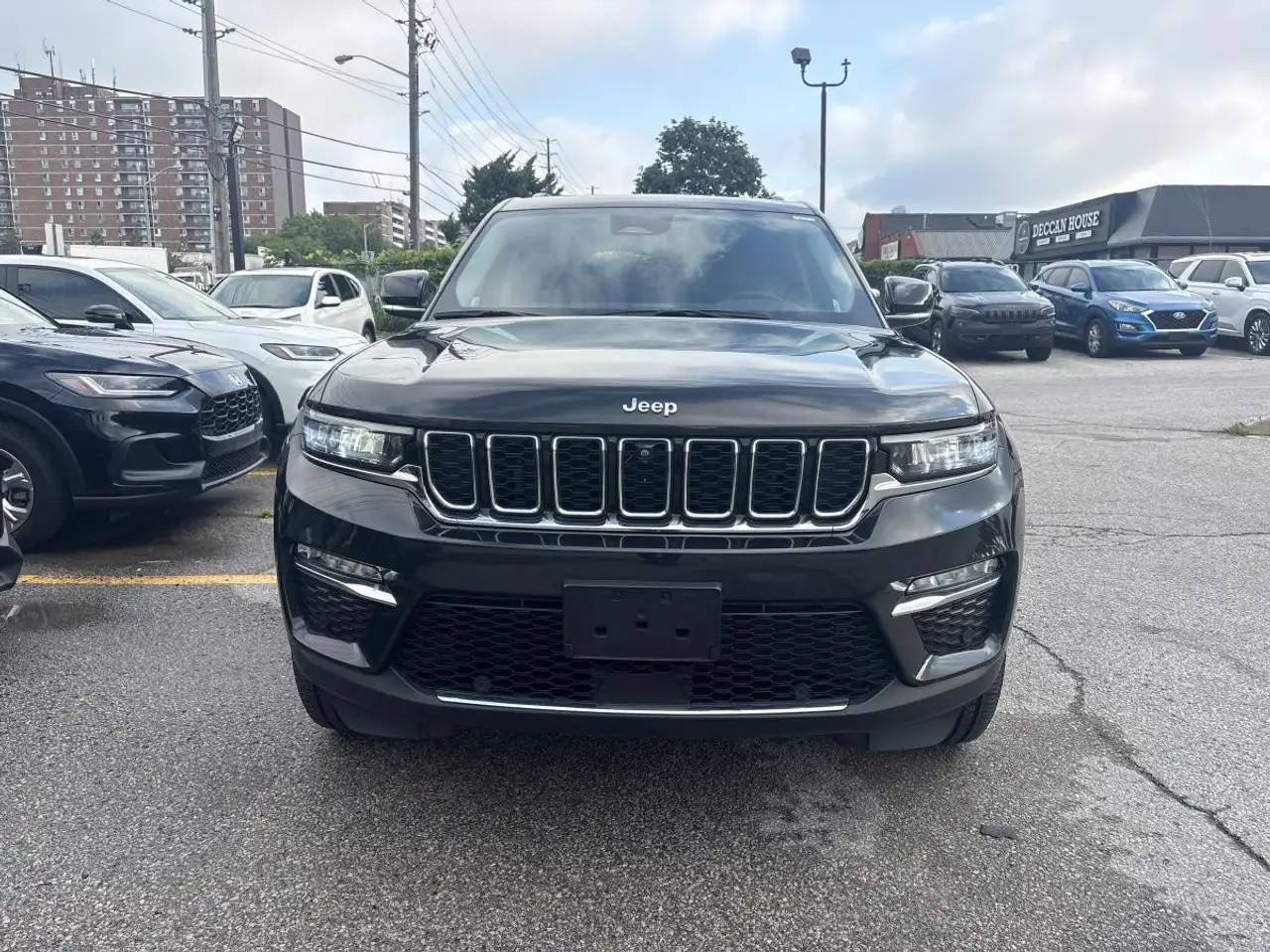 Jeep Grand Cherokee снимка Jeep Grand Cherokee