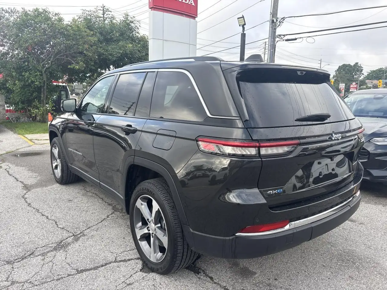 Jeep Grand Cherokee снимка Jeep Grand Cherokee