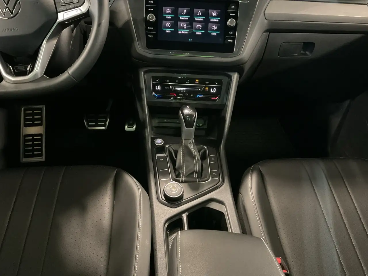 Volkswagen Tiguan снимка Volkswagen Tiguan