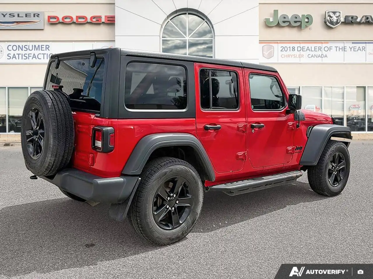 Jeep Wrangler снимка Jeep Wrangler