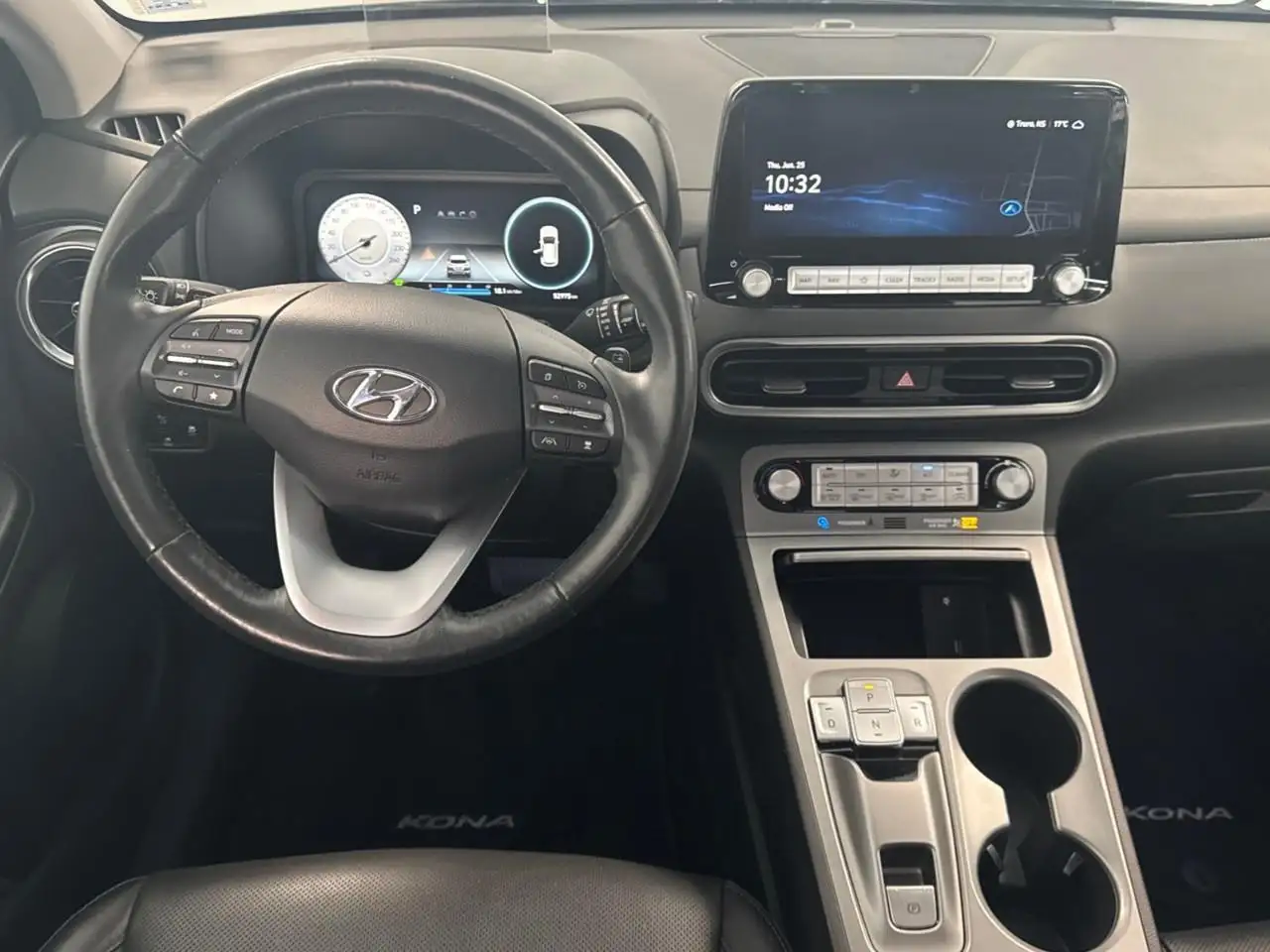 Hyundai KONA photo Hyundai KONA