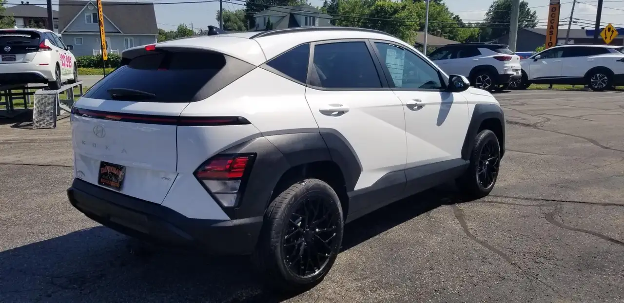 Hyundai KONA photo Hyundai KONA