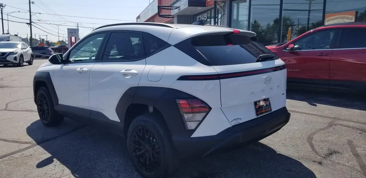 Hyundai KONA photo Hyundai KONA