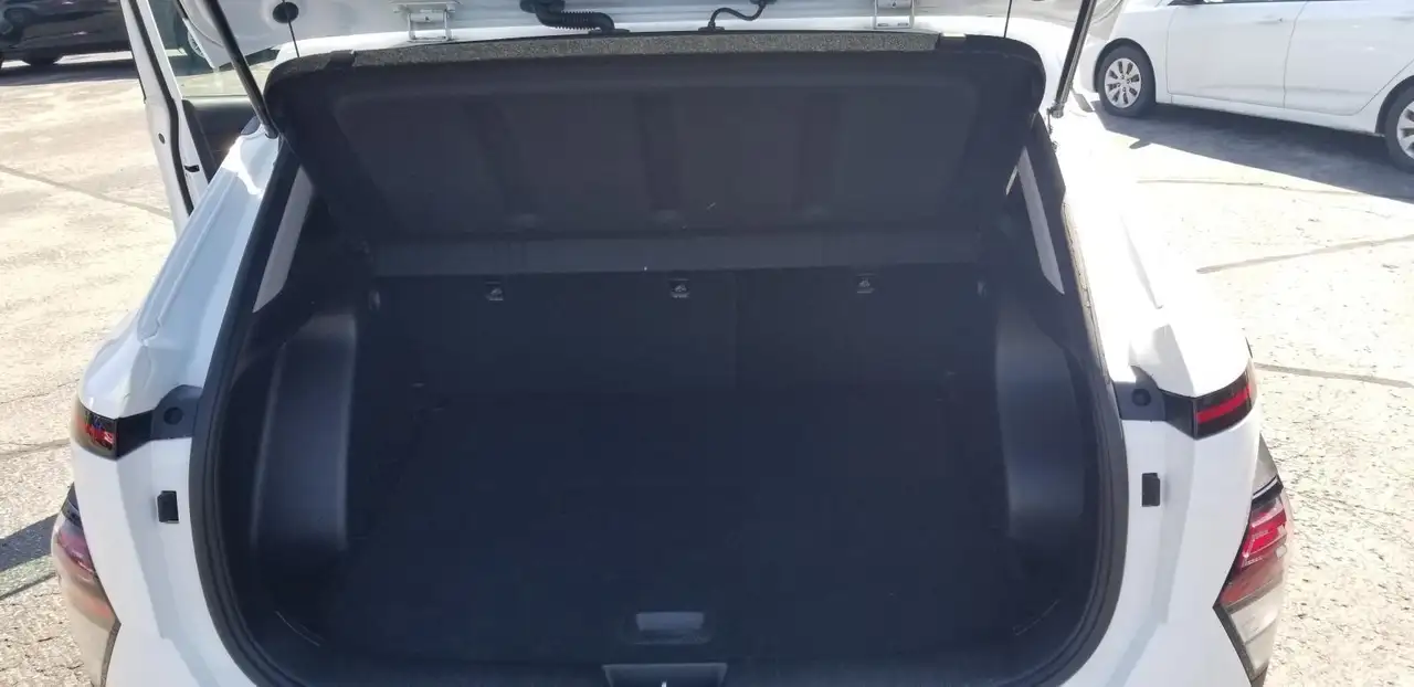 Hyundai KONA photo Hyundai KONA