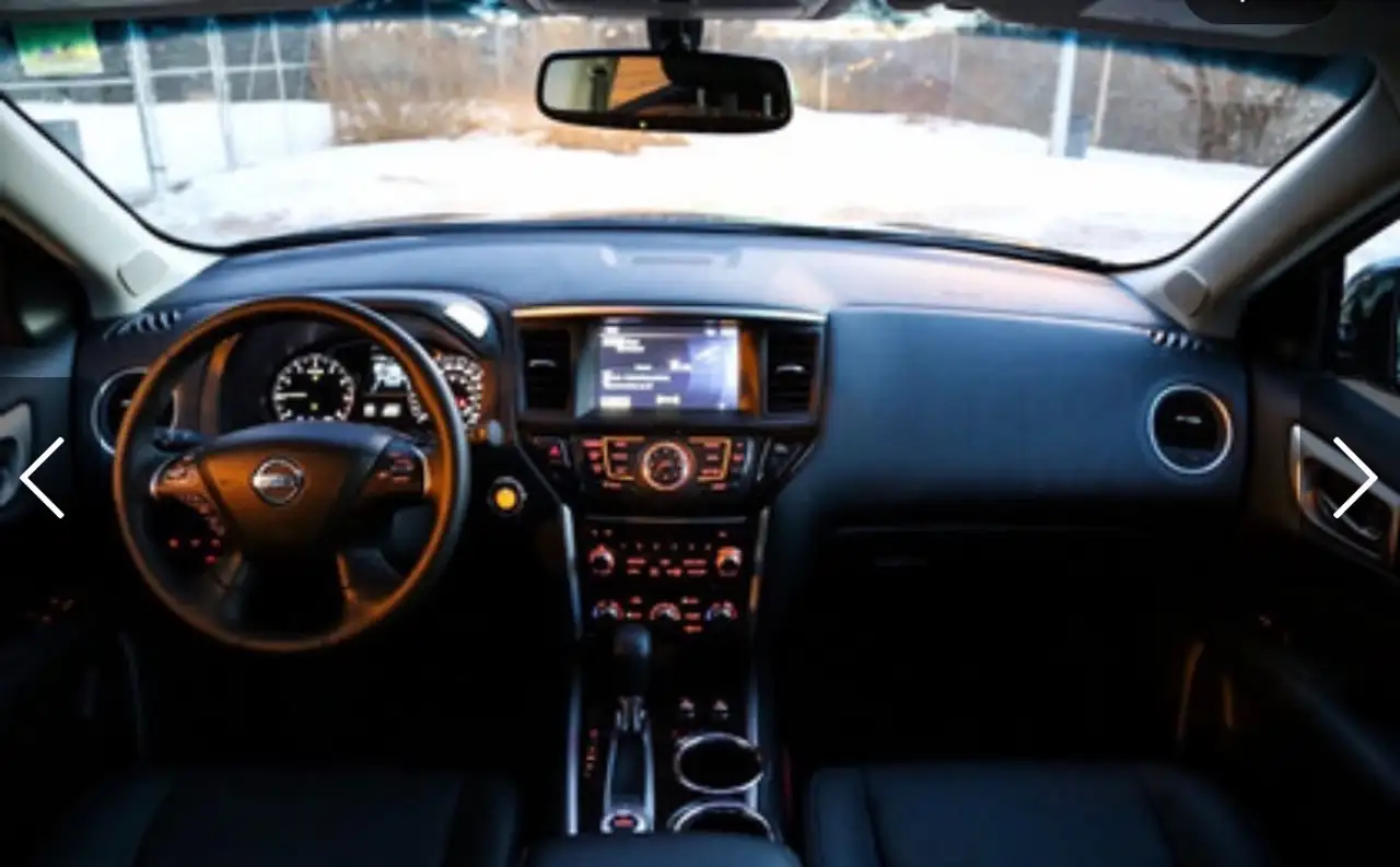 Nissan Pathfinder photo Nissan Pathfinder