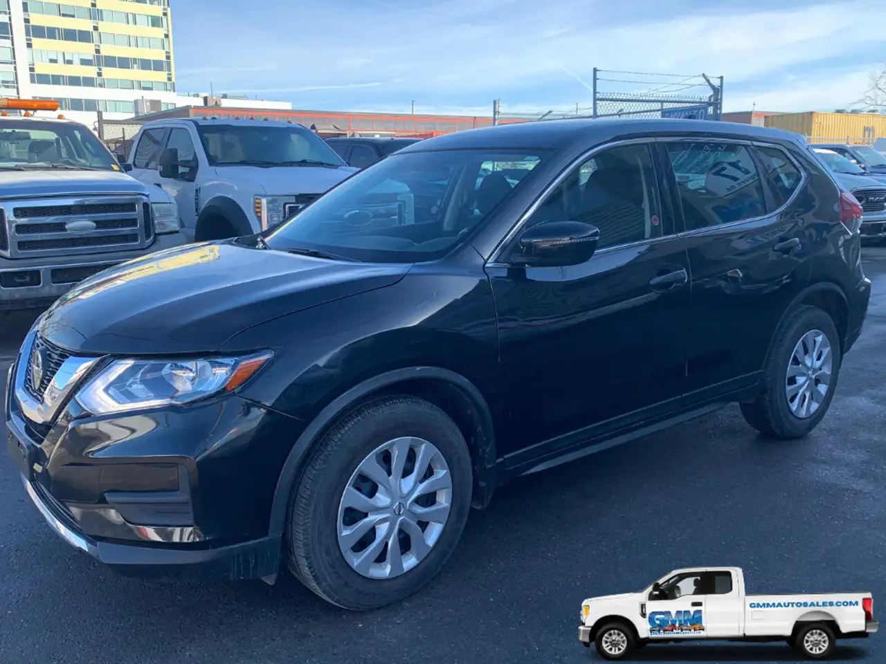 Nissan Rogue снимка Nissan Rogue