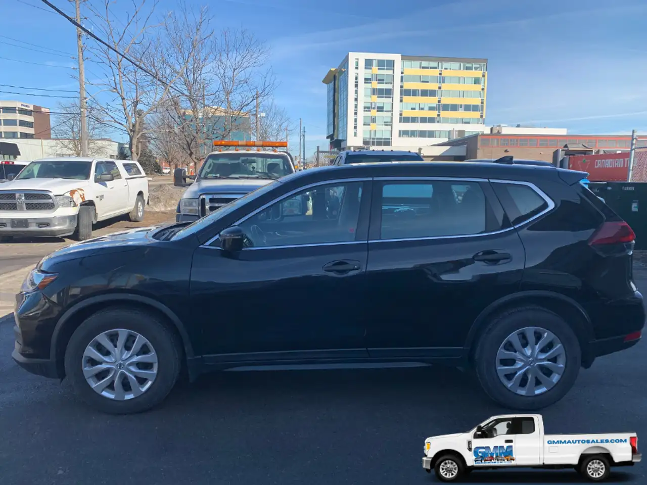 Nissan Rogue снимка Nissan Rogue