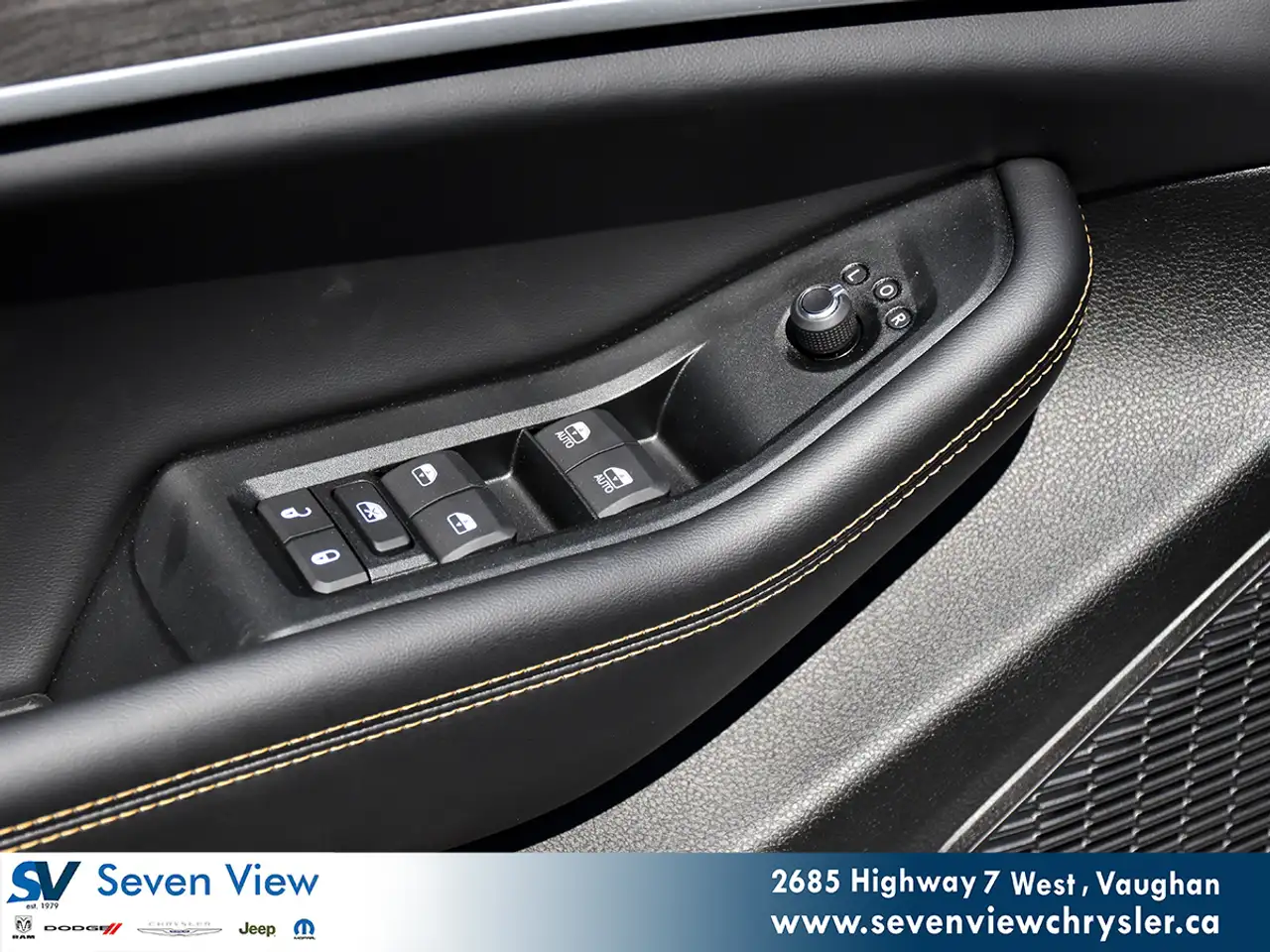Jeep Grand Cherokee photo Jeep Grand Cherokee