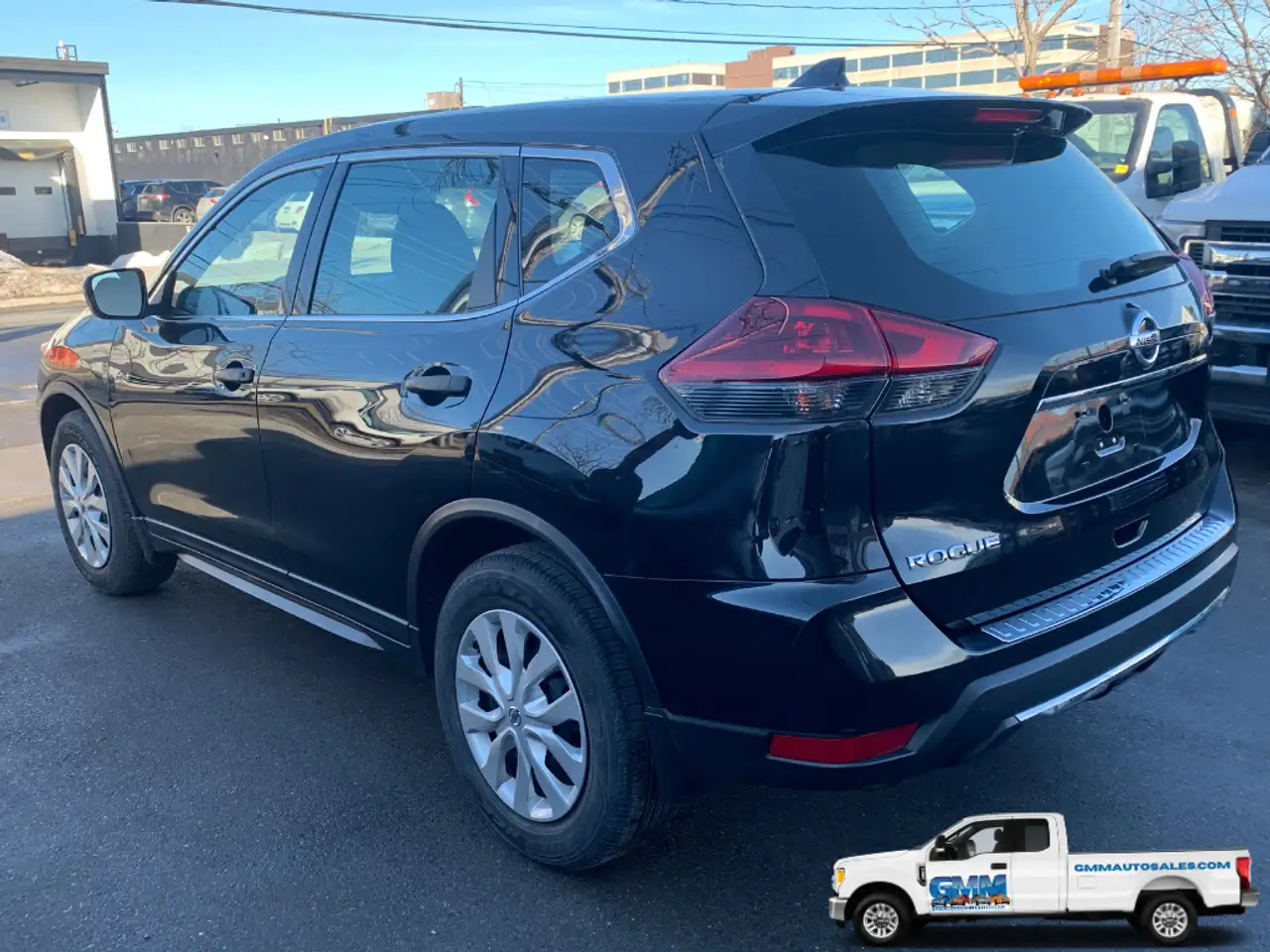 Nissan Rogue снимка Nissan Rogue