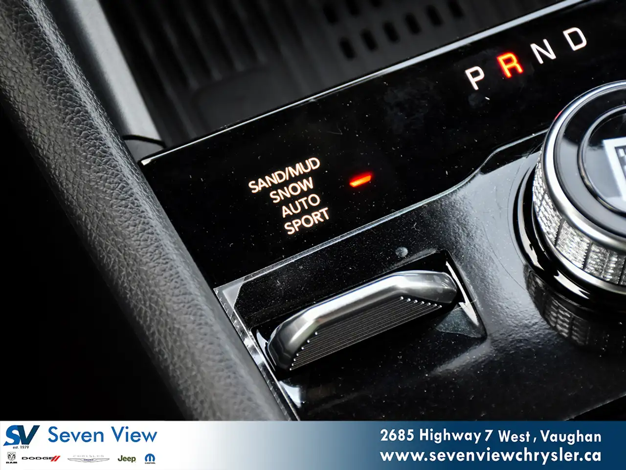 Jeep Grand Cherokee photo Jeep Grand Cherokee