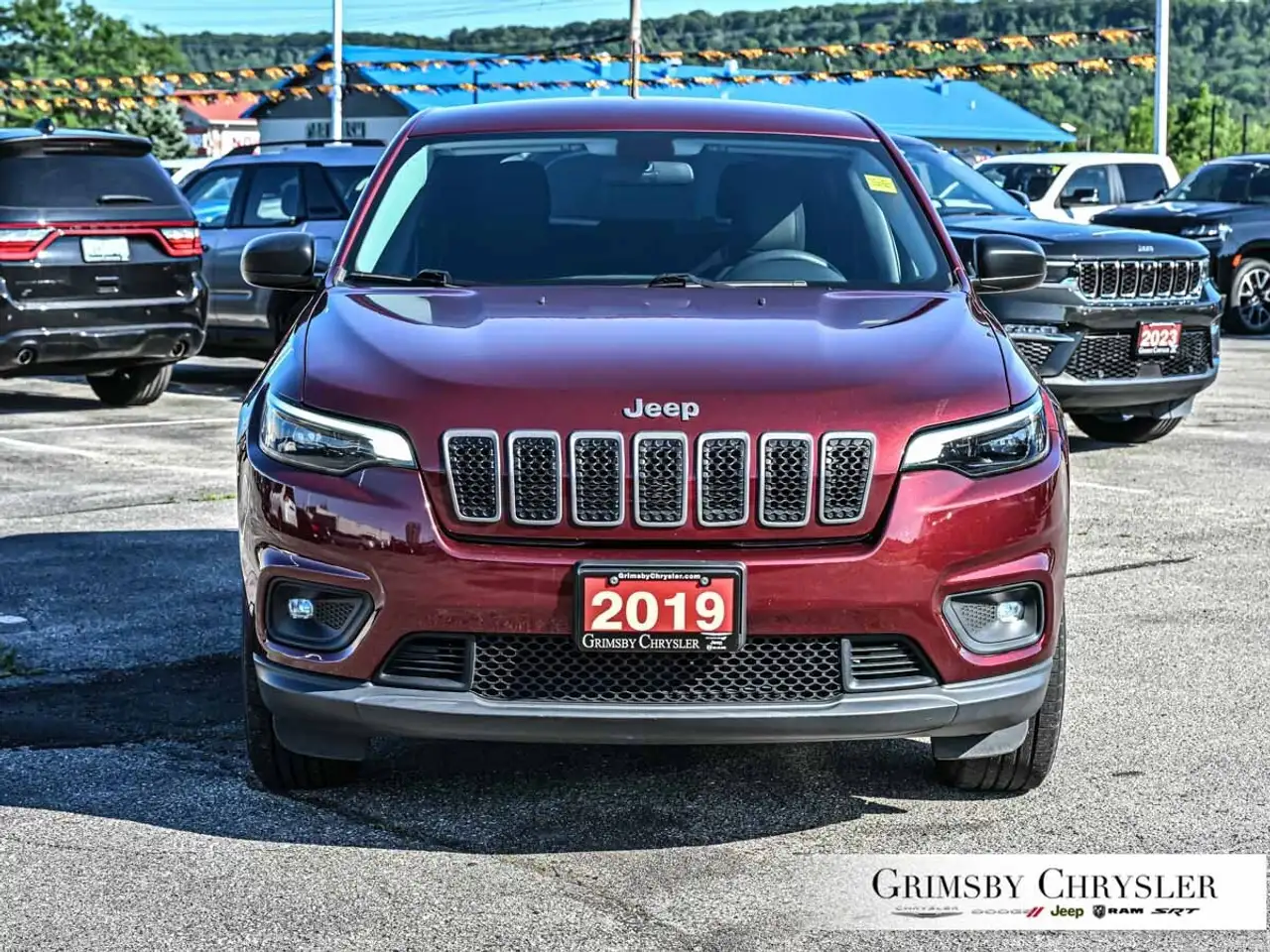 Jeep Cherokee photo Jeep Cherokee