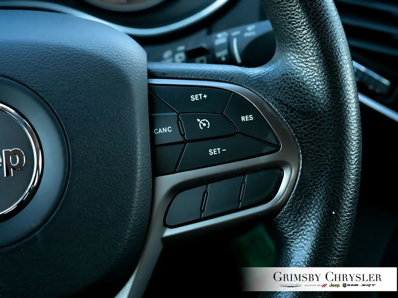 Jeep Cherokee photo Jeep Cherokee