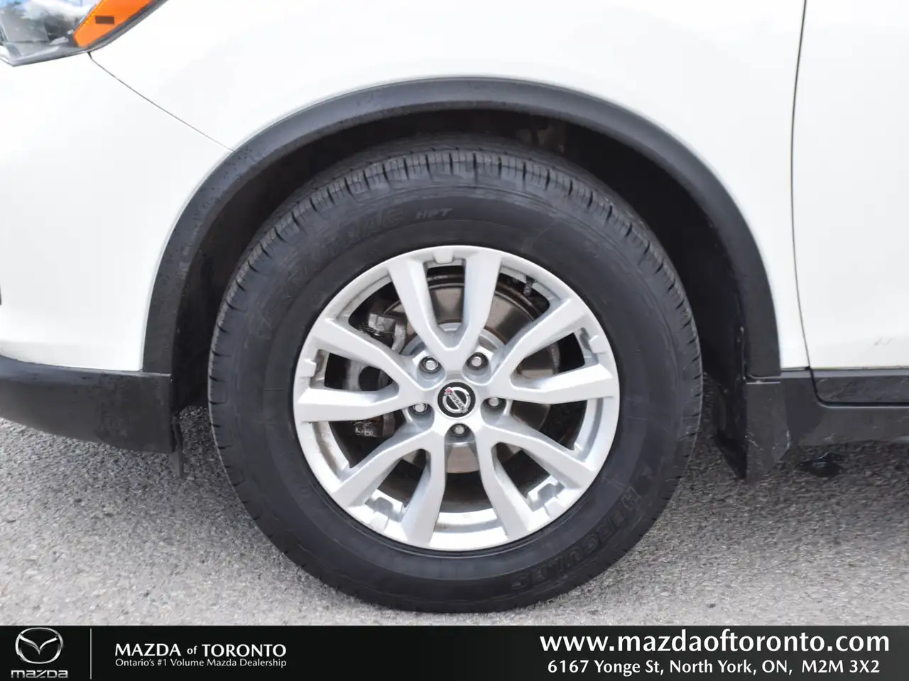 Nissan Rogue fotografie Nissan Rogue
